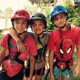 Escalada y Multiaventura en el Campamento